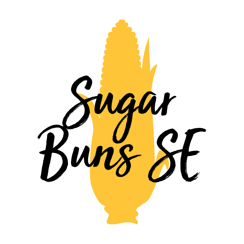 A simple outline of a Sugar Buns SE corn cob.