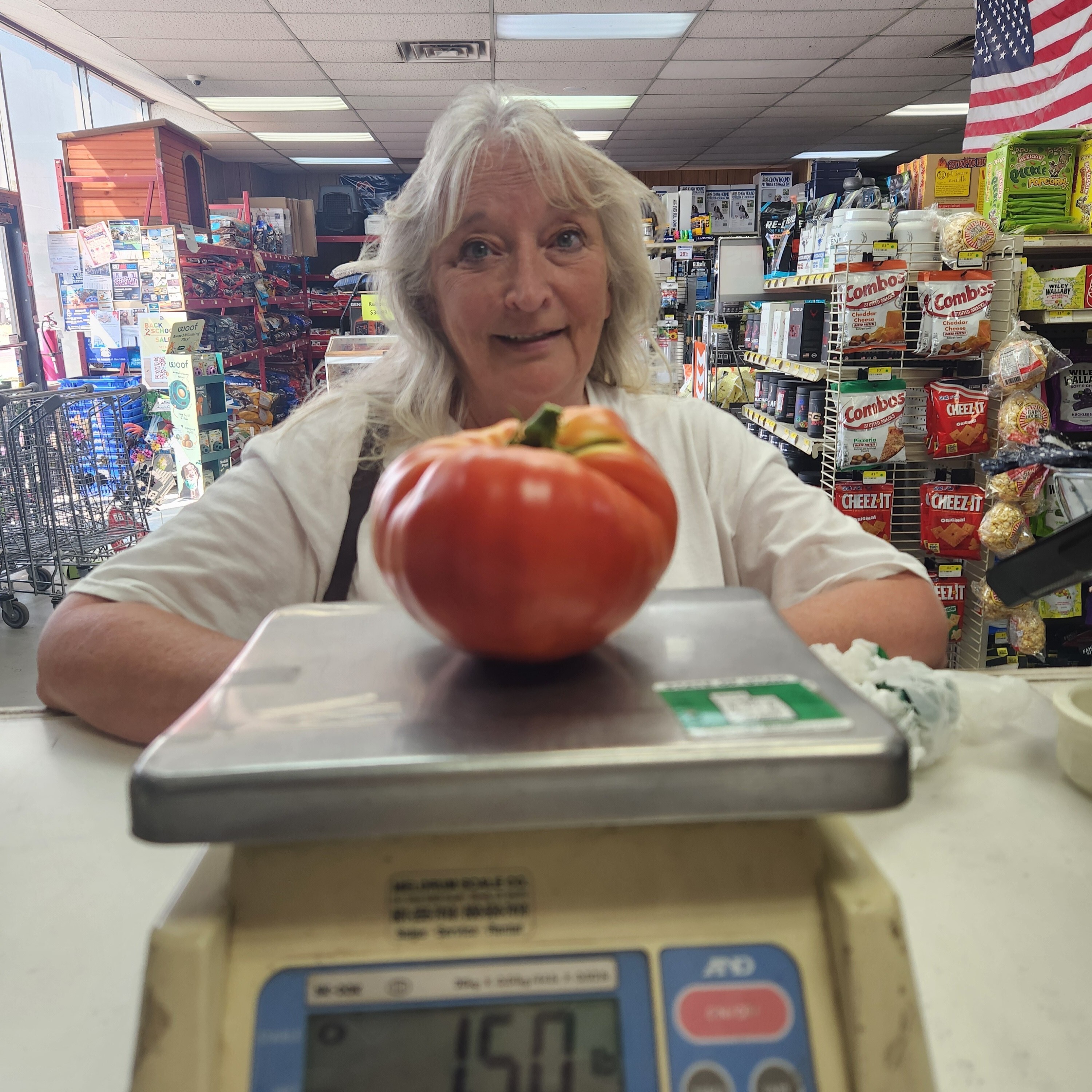 roosevelt_robin_hatch_tomato_1.1