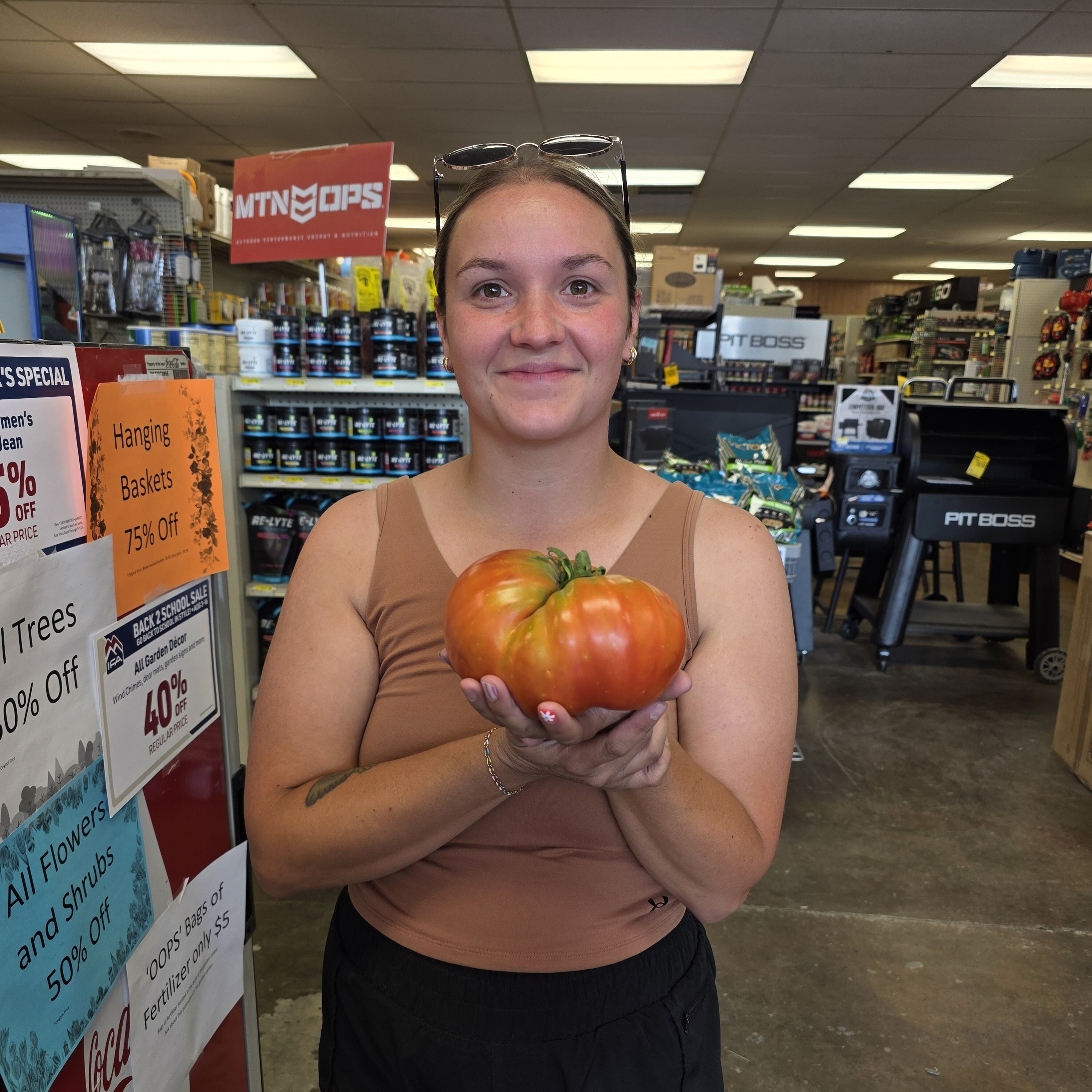 spanishfork_madison_fraser_tomato_1_square